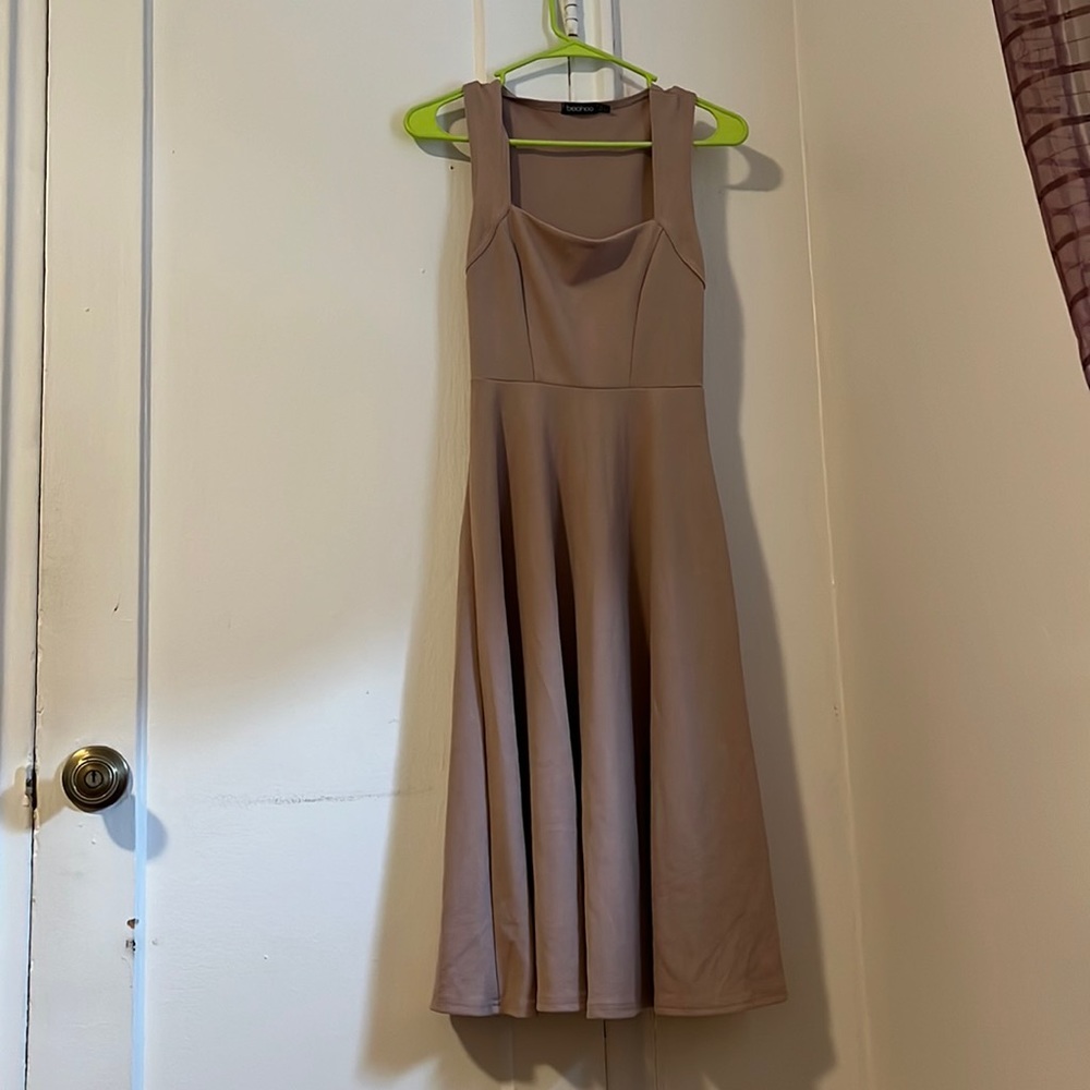 Women boohoo dresses light pink size US 4
